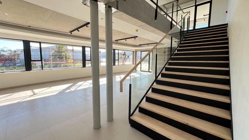 To Let commercial Property for Rent in Killarney Gardens Western Cape